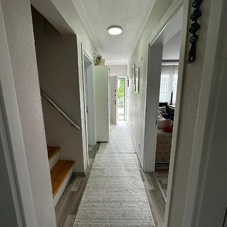 Appartamento Alacati Merkeze 20 Metre 2+1 Ev